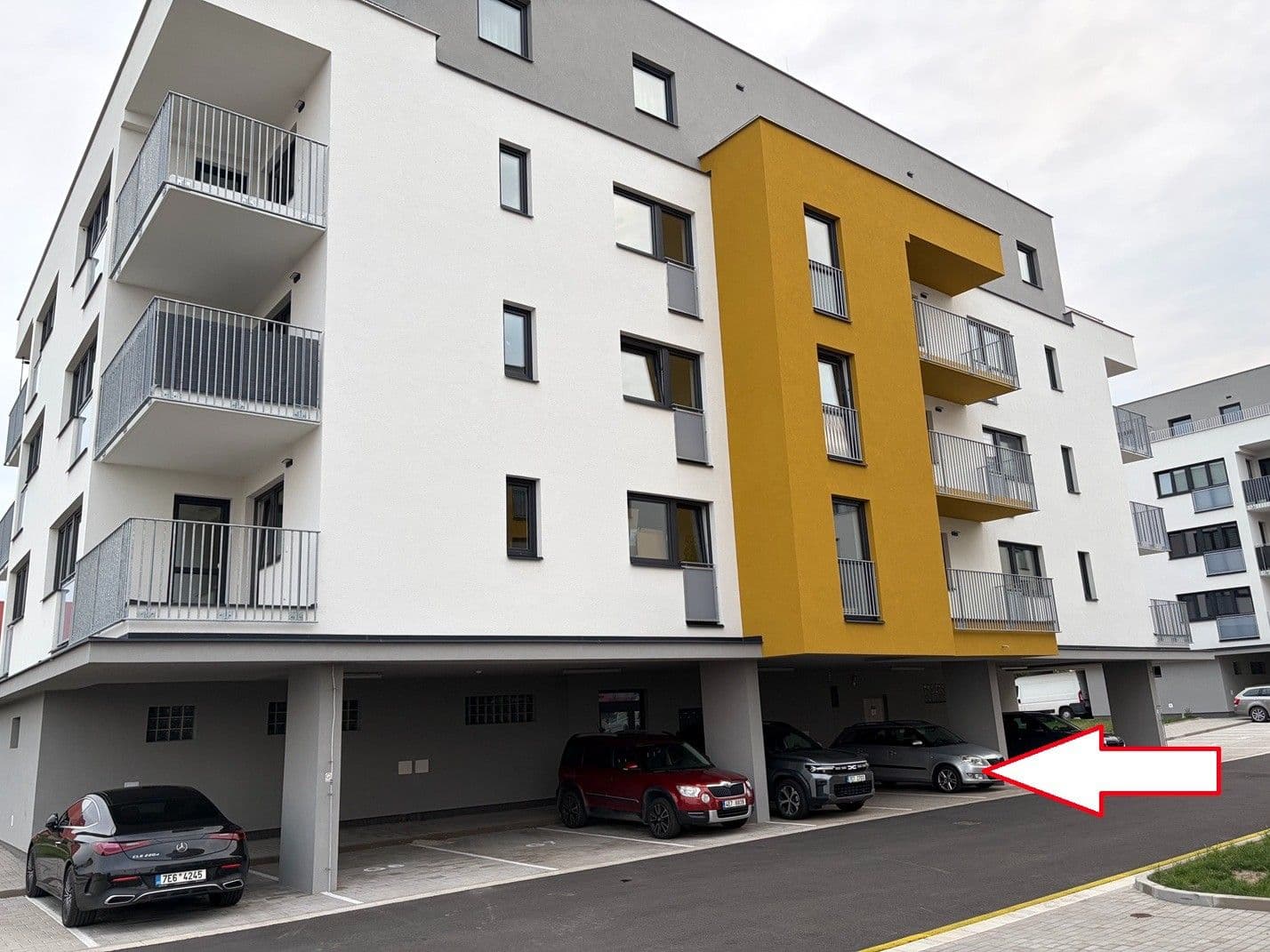 Prenájom bytu 3-izbový 72 m², U Kasáren, Dašice, Pardubický kraj Prenájom bytu 3-izbový 72 m², U Kasáren, Dašice, Pardubický kraj