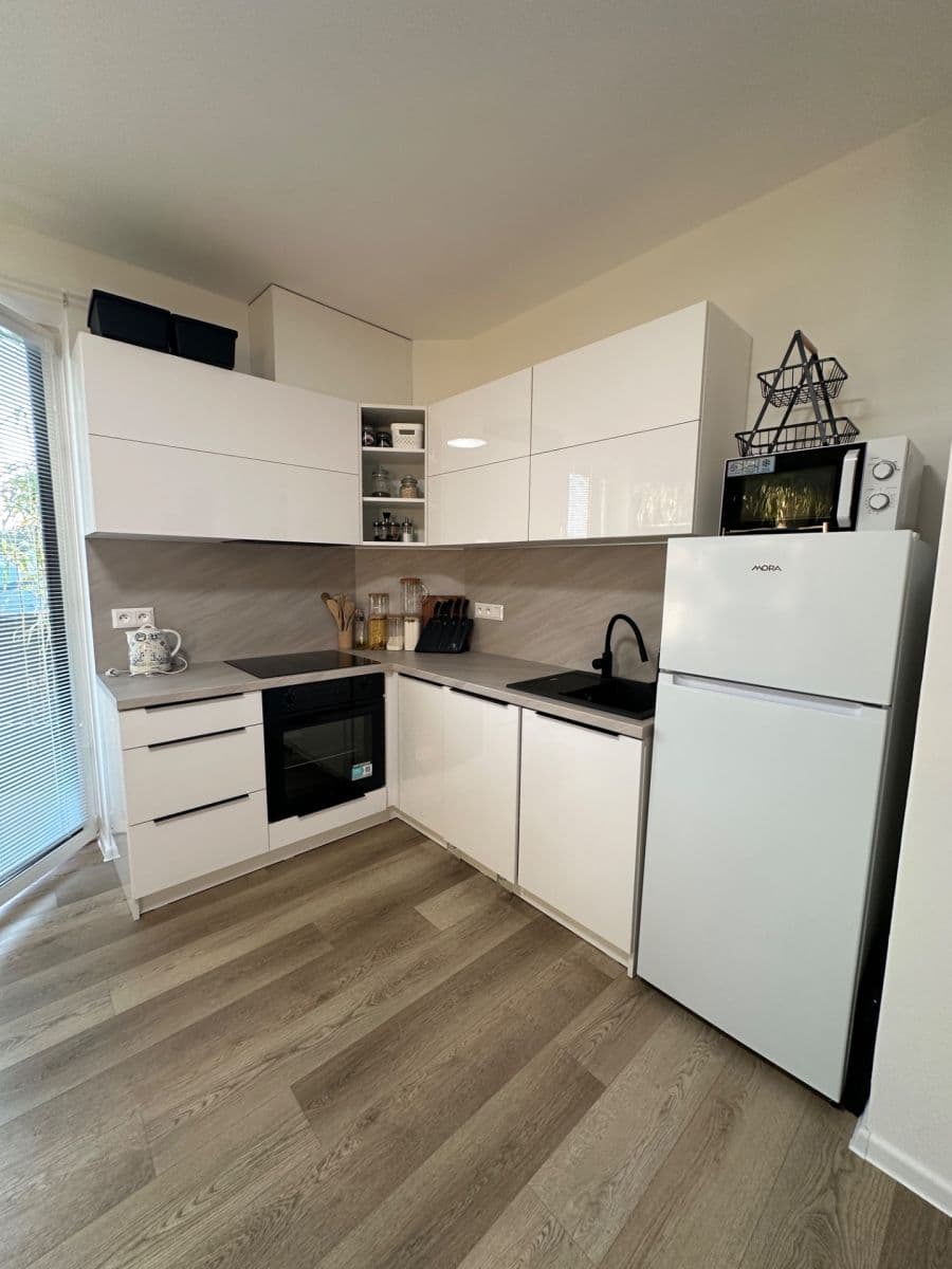 Prenájom bytu 1-izbový 36 m², Na Křtaltě, Zábřeh, Olomoucký kraj Prenájom bytu 1-izbový 36 m², Na Křtaltě, Zábřeh, Olomoucký kraj