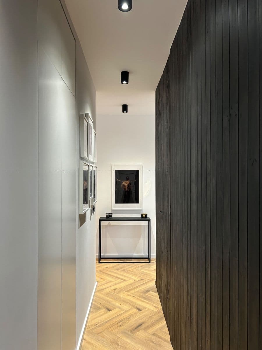 Predaj bytu 2-izbový 49 m², Sadová, Karlovy Vary, Karlovarský kraj Predaj bytu 2-izbový 49 m², Sadová, Karlovy Vary, Karlovarský kraj