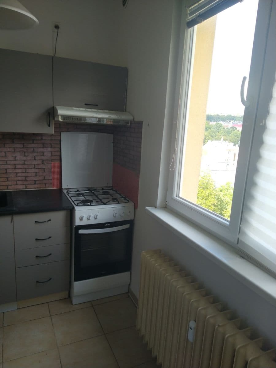 Prenájom bytu 2-izbový 55 m², Budovatelů, Karlovy Vary, Karlovarský kraj Prenájom bytu 2-izbový 55 m², Budovatelů, Karlovy Vary, Karlovarský kraj