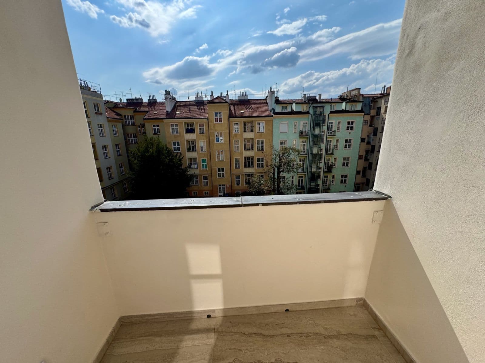 Prenájom bytu 3-izbový 98 m², K Brusce, Praha, Praha Prenájom bytu 3-izbový 98 m², K Brusce, Praha, Praha