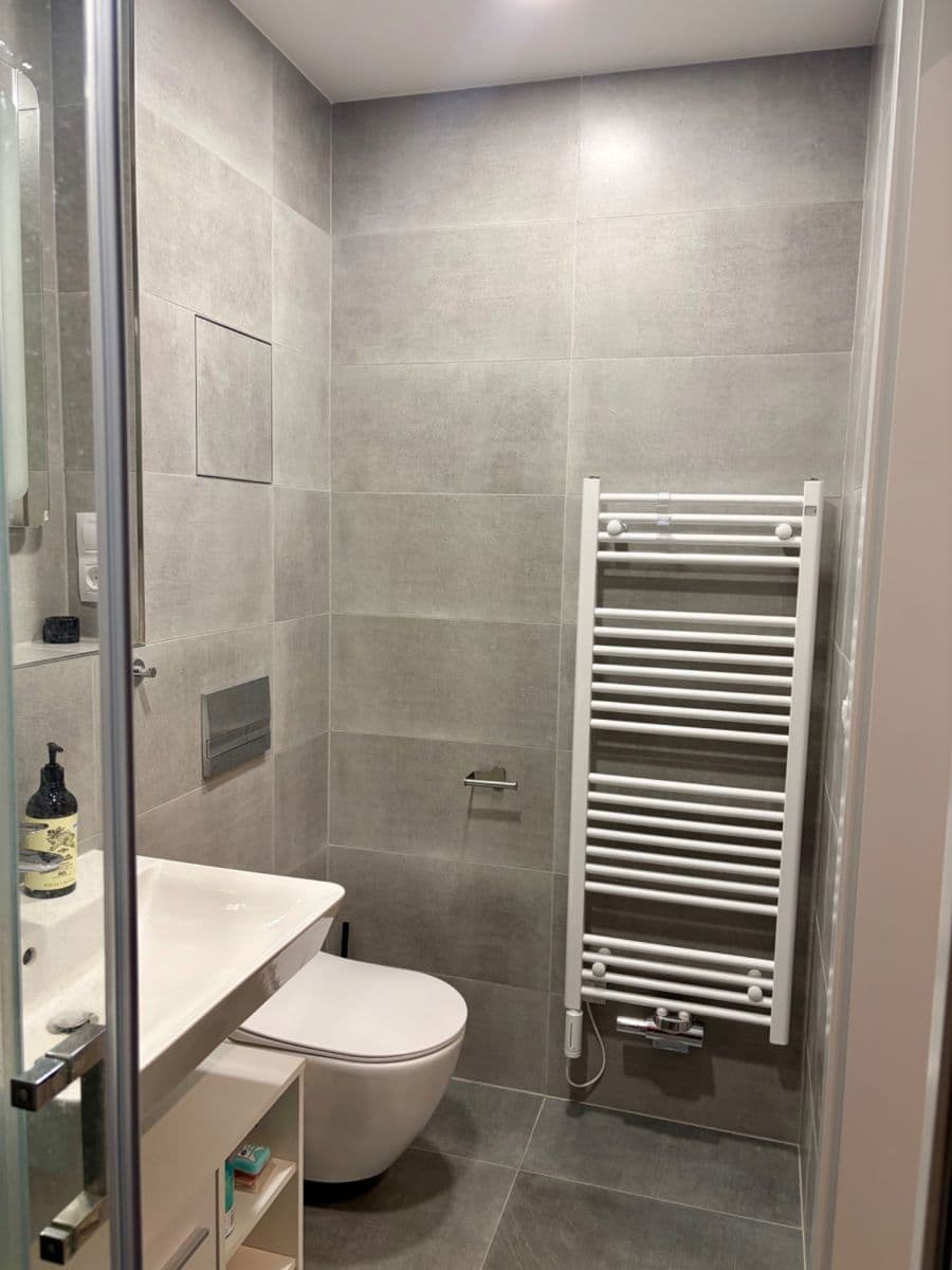 Prenájom bytu 1-izbový 40 m², Michelská, Praha, Praha Prenájom bytu 1-izbový 40 m², Michelská, Praha, Praha