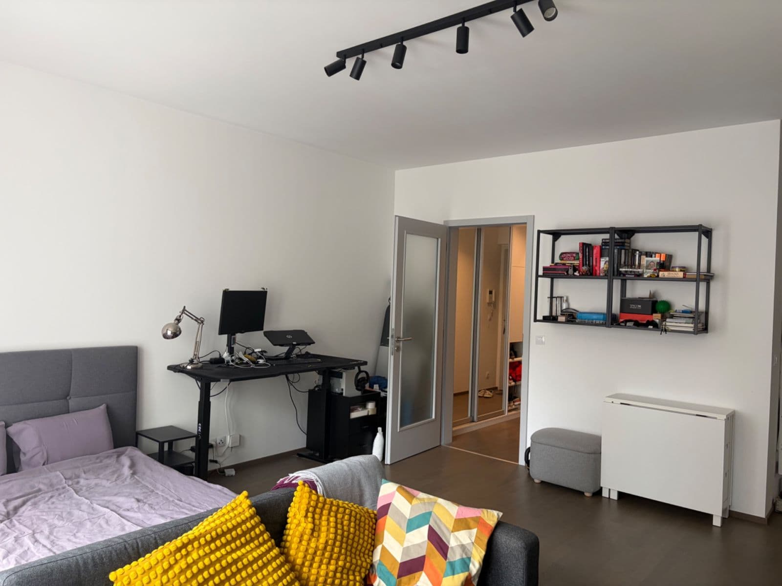 Prenájom bytu 1-izbový 40 m², Michelská, Praha, Praha Prenájom bytu 1-izbový 40 m², Michelská, Praha, Praha
