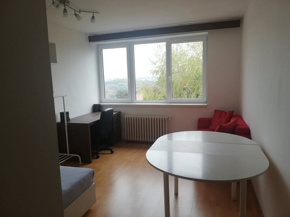 Prenájom bytu 5-izbový 133 m², Nad Palatou, Praha, Praha Prenájom bytu 5-izbový 133 m², Nad Palatou, Praha, Praha