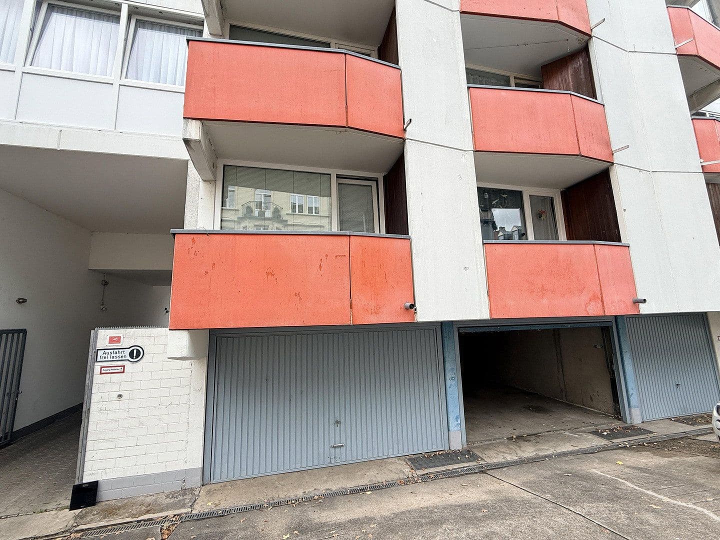 Predaj garáže 23 m², Nordstraße 51, Köln, Severné Porýnie - Westfálsko Predaj garáže 23 m², Nordstraße 51, Köln, Severné Porýnie - Westfálsko