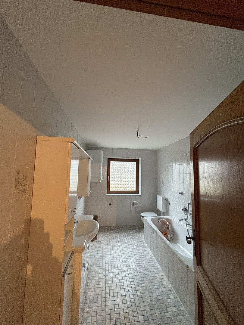 Prenájom bytu 3-izbový 84 m², Erlenweg 2, Nesselwang, Bavorsko Prenájom bytu 3-izbový 84 m², Erlenweg 2, Nesselwang, Bavorsko