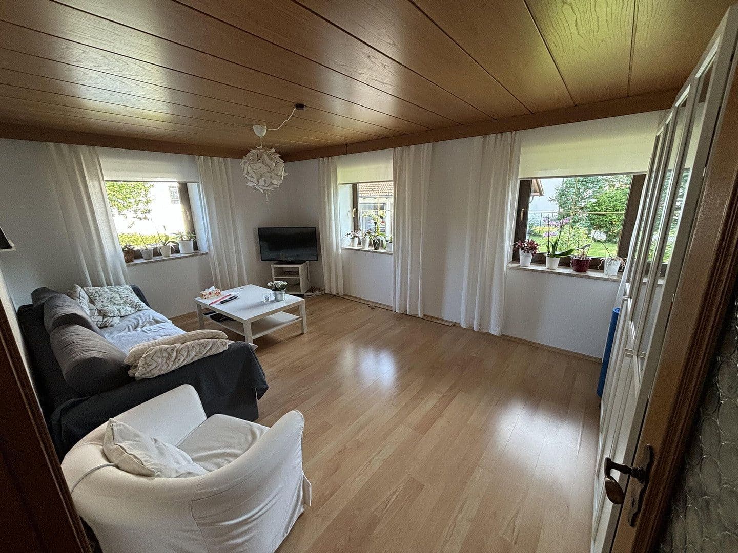 Prenájom bytu 3-izbový 84 m², Erlenweg 2, Nesselwang, Bavorsko Prenájom bytu 3-izbový 84 m², Erlenweg 2, Nesselwang, Bavorsko