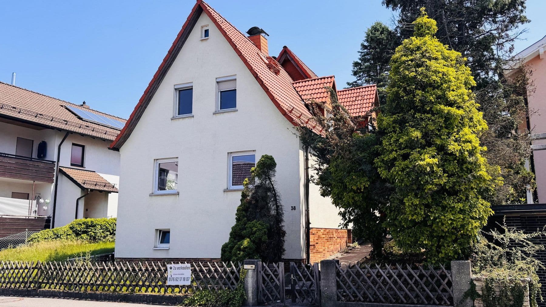 Predaj domu 176 m², pozemok 564 m², Nicolaus-Zech-Str. 3 8, Coburg, Bavorsko Predaj domu 176 m², pozemok 564 m², Nicolaus-Zech-Str. 3 8, Coburg, Bavorsko