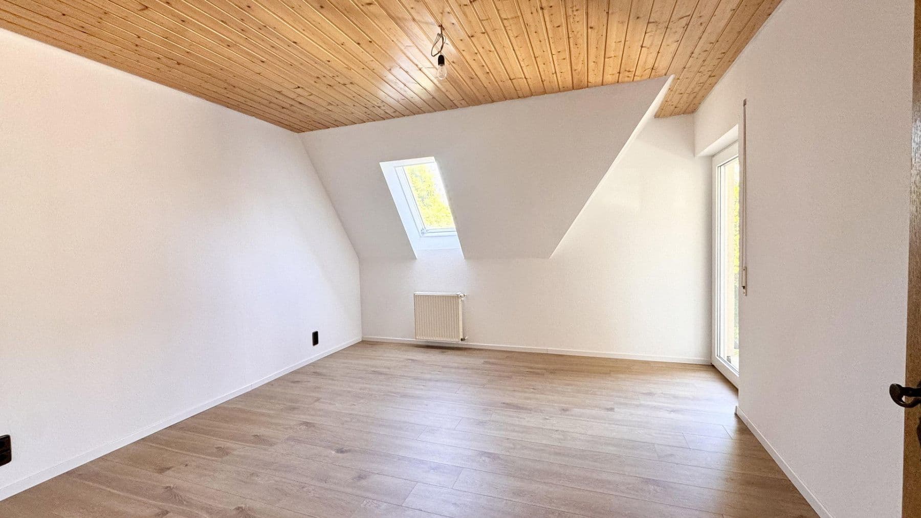 Predaj domu 176 m², pozemok 564 m², Nicolaus-Zech-Str. 3 8, Coburg, Bavorsko Predaj domu 176 m², pozemok 564 m², Nicolaus-Zech-Str. 3 8, Coburg, Bavorsko