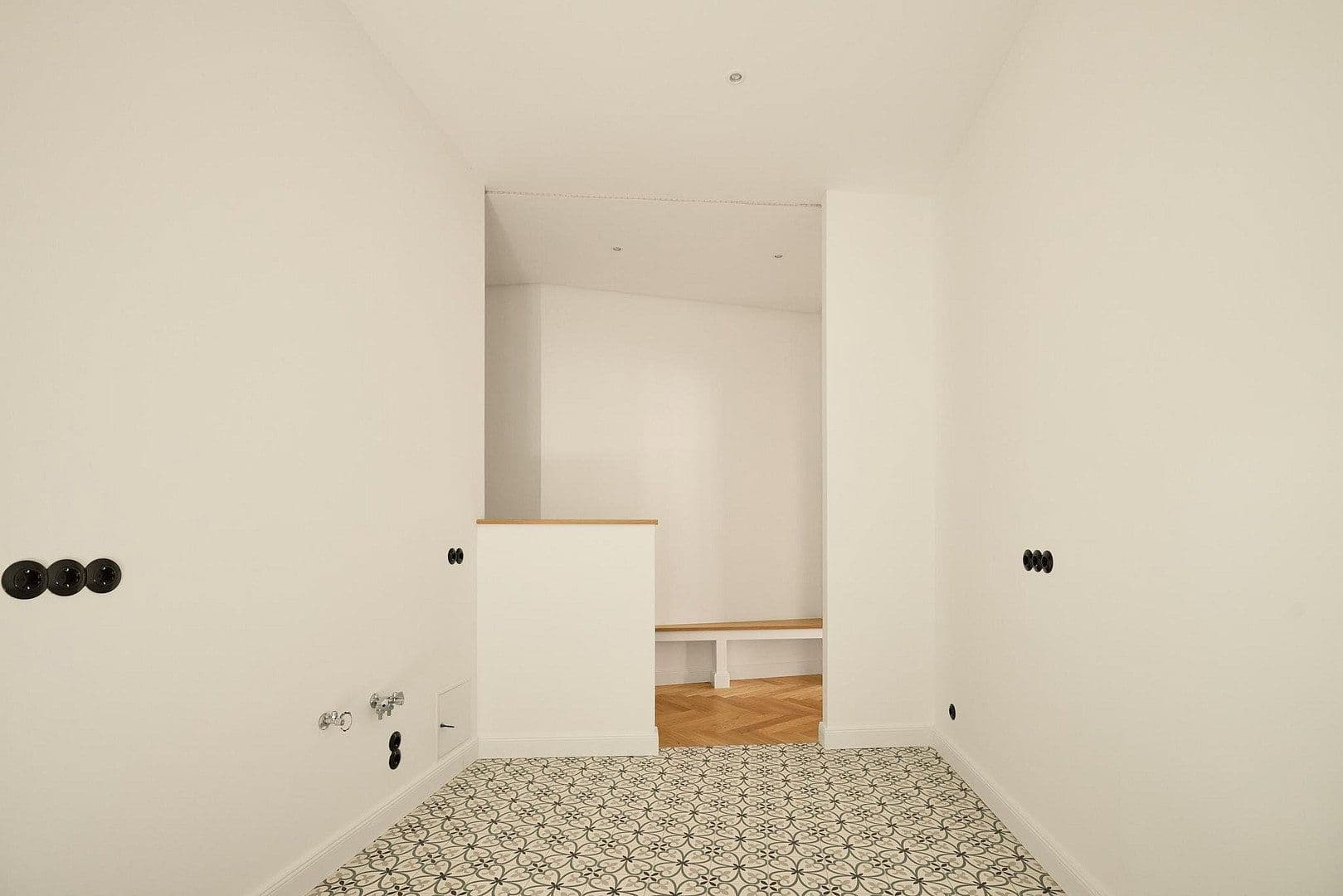 Predaj bytu 3-izbový 95 m², Bachestraße 5, Berlin, Berlín Predaj bytu 3-izbový 95 m², Bachestraße 5, Berlin, Berlín