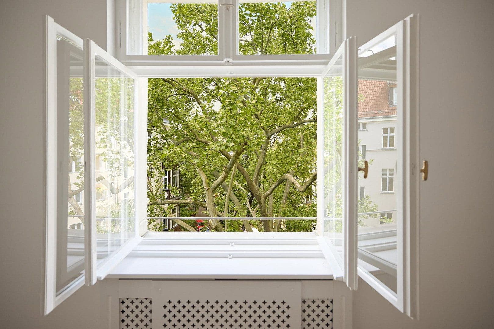 Predaj bytu 3-izbový 95 m², Bachestraße 5, Berlin, Berlín Predaj bytu 3-izbový 95 m², Bachestraße 5, Berlin, Berlín