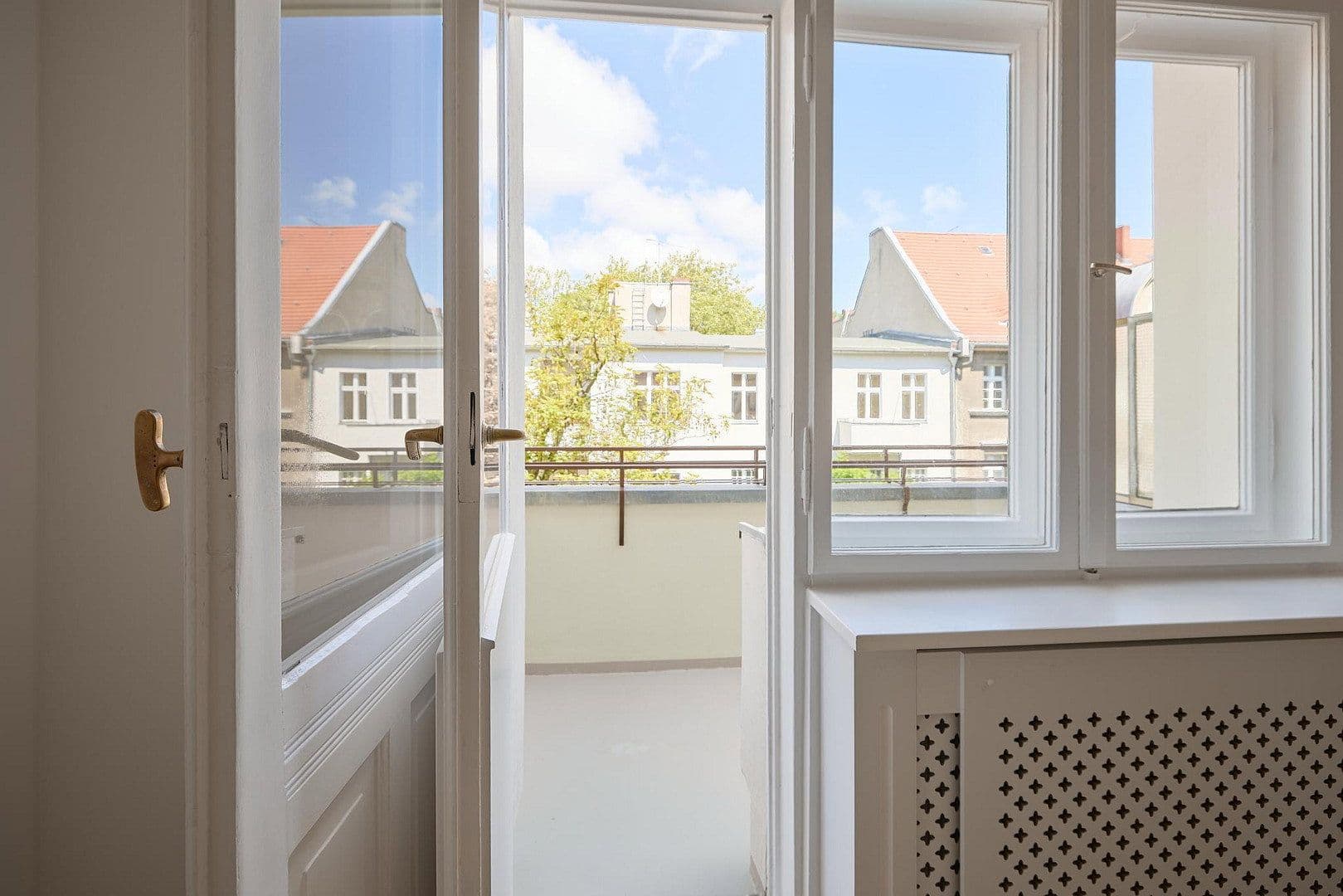 Predaj bytu 3-izbový 95 m², Bachestraße 5, Berlin, Berlín Predaj bytu 3-izbový 95 m², Bachestraße 5, Berlin, Berlín