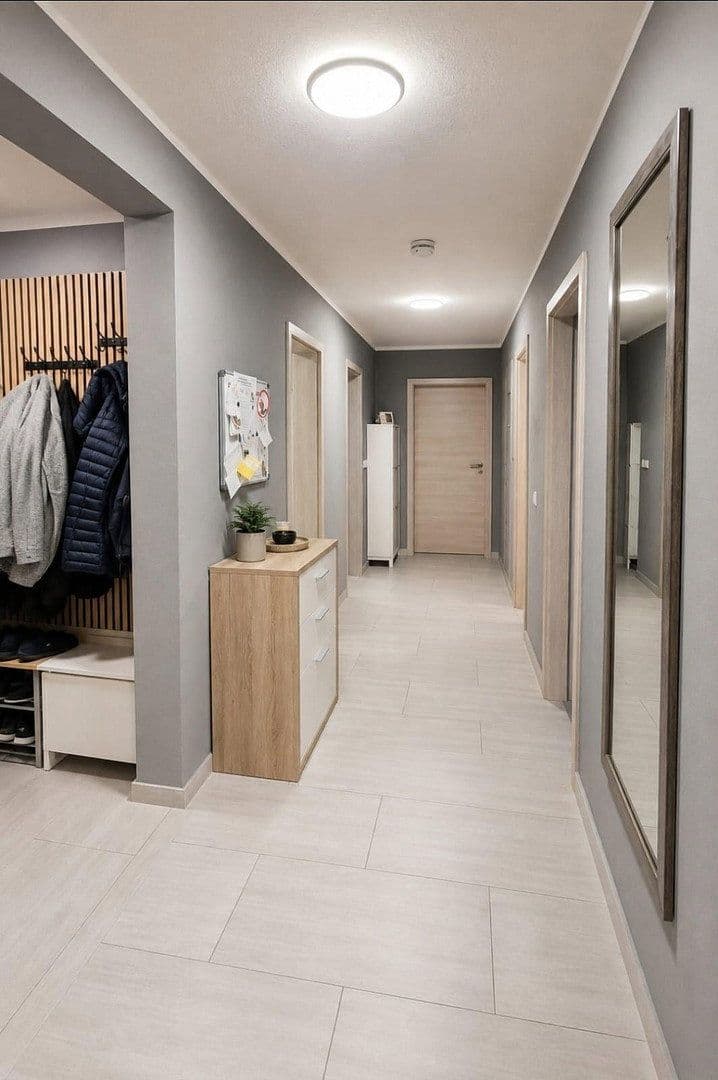Prenájom bytu 4-izbový 110 m², Sassenburg, Dolné Sasko Prenájom bytu 4-izbový 110 m², Sassenburg, Dolné Sasko