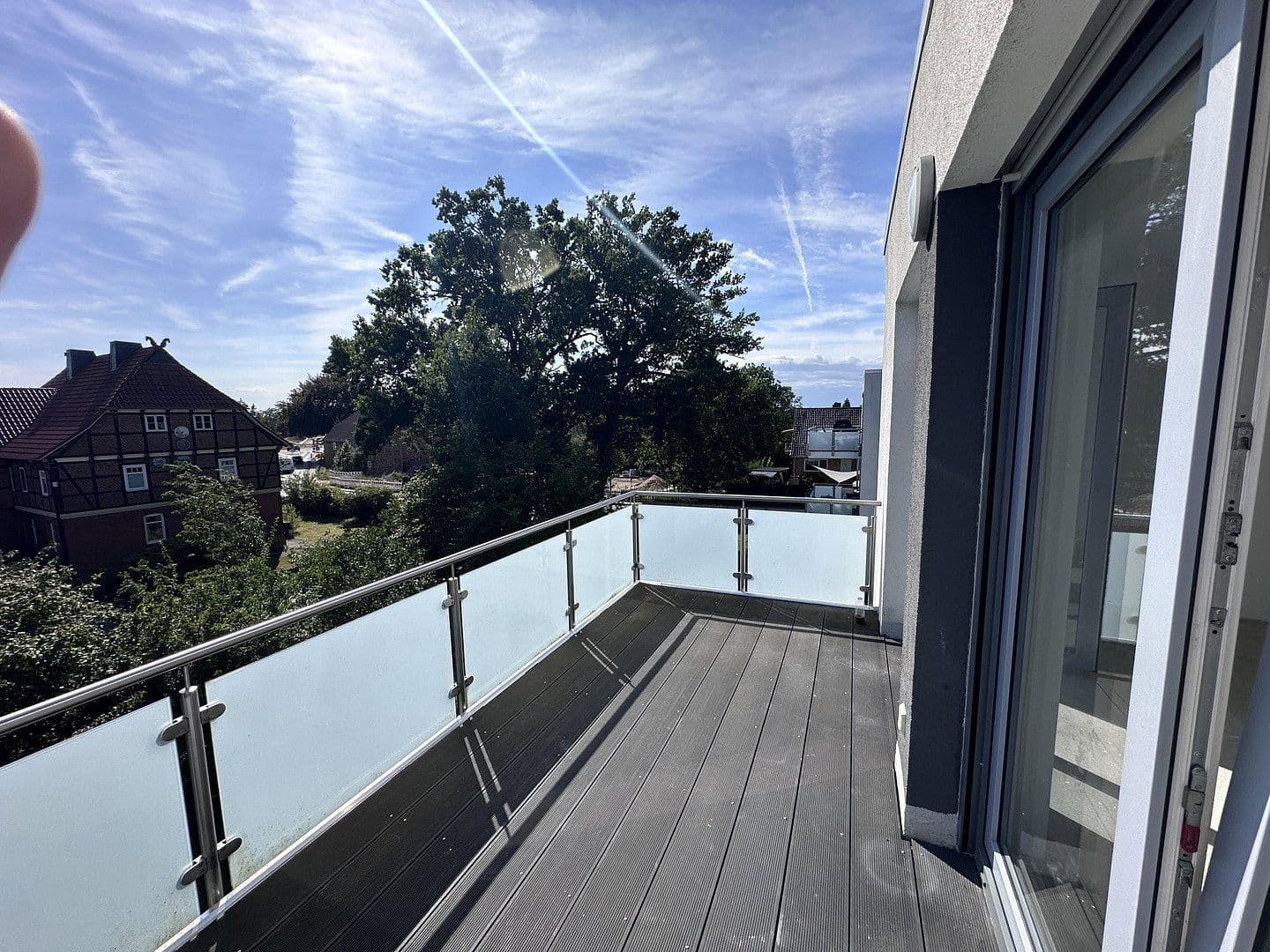 Prenájom bytu 4-izbový 110 m², Sassenburg, Dolné Sasko Prenájom bytu 4-izbový 110 m², Sassenburg, Dolné Sasko