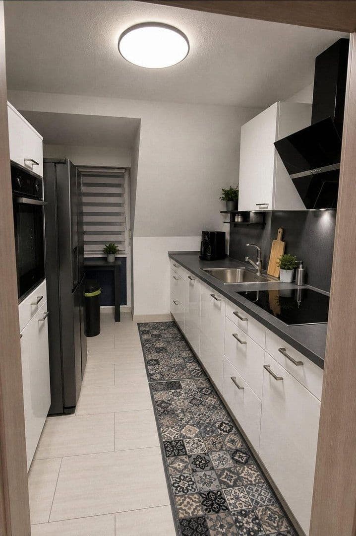 Prenájom bytu 4-izbový 110 m², Sassenburg, Dolné Sasko Prenájom bytu 4-izbový 110 m², Sassenburg, Dolné Sasko