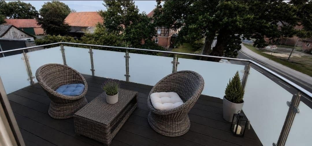 Prenájom bytu 4-izbový 110 m², Sassenburg, Dolné Sasko Prenájom bytu 4-izbový 110 m², Sassenburg, Dolné Sasko