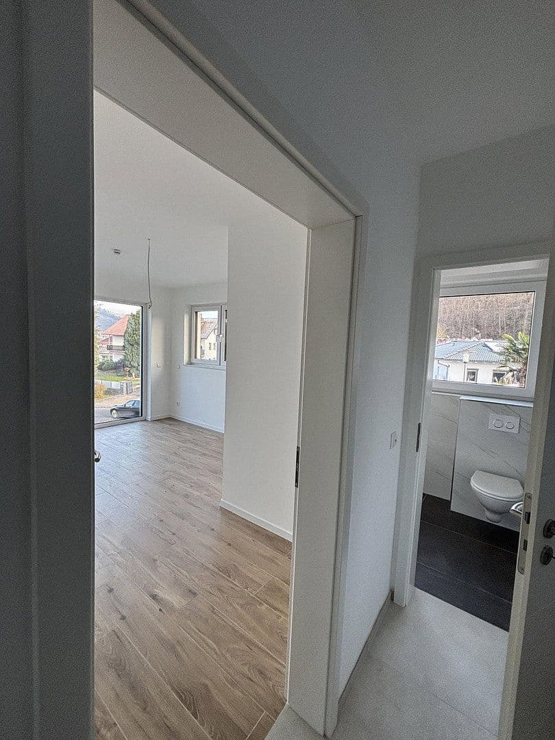 Prenájom domu 120 m², pozemok 150 m², Höchst im Odenwald, Hesensko Prenájom domu 120 m², pozemok 150 m², Höchst im Odenwald, Hesensko
