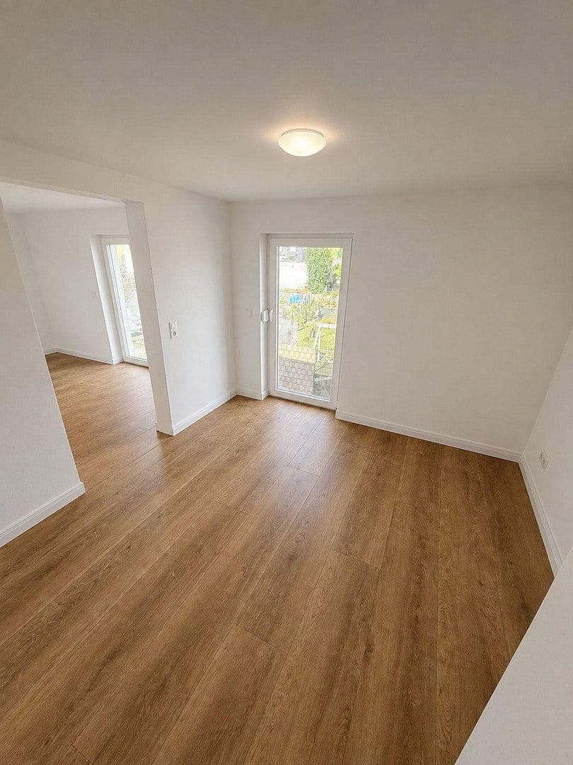 Prenájom bytu 3-izbový 64 m², Reisachstraße 8,, Pliezhausen, Bádensko-Wurttembersko Prenájom bytu 3-izbový 64 m², Reisachstraße 8,, Pliezhausen, Bádensko-Wurttembersko