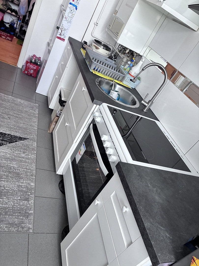 Prenájom bytu 1-izbový 35 m², Nauen, Brandenbursko Prenájom bytu 1-izbový 35 m², Nauen, Brandenbursko