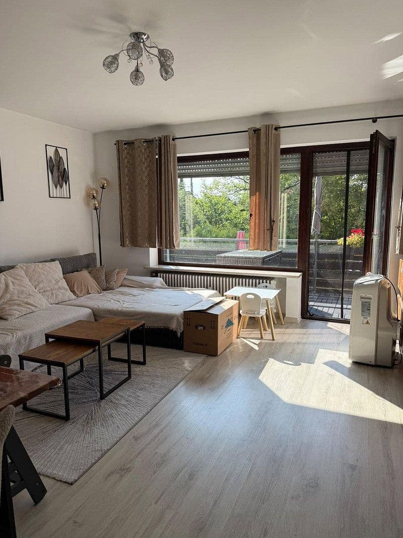 Prenájom bytu 3-izbový 66 m², Talerweg 26, München, Bavorsko Prenájom bytu 3-izbový 66 m², Talerweg 26, München, Bavorsko