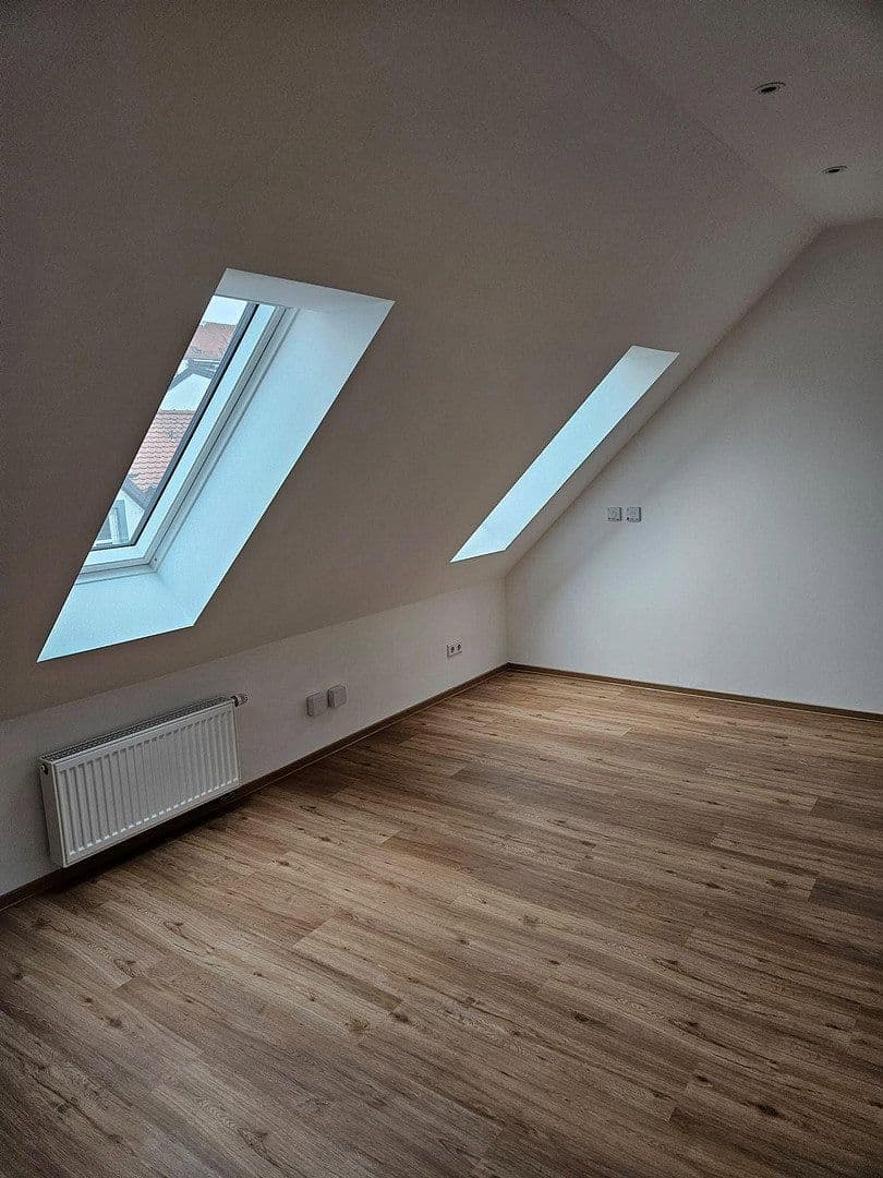 Prenájom kancelárie 100 m², Neuburg, Bavorsko Prenájom kancelárie 100 m², Neuburg, Bavorsko