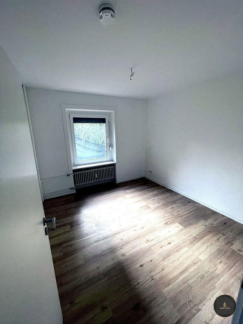 Prenájom bytu 3-izbový 81 m², Hamburg, Hamburg Prenájom bytu 3-izbový 81 m², Hamburg, Hamburg