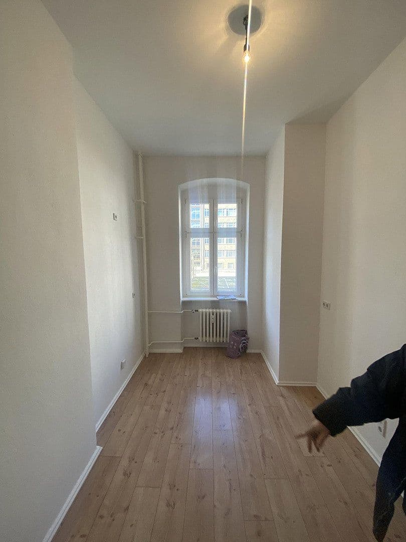 Prenájom bytu 4-izbový 103 m², Magdalenenstraße 21, Berlin, Berlín Prenájom bytu 4-izbový 103 m², Magdalenenstraße 21, Berlin, Berlín