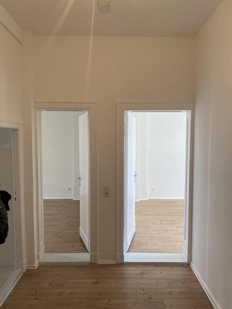 Prenájom bytu 4-izbový 103 m², Magdalenenstraße 21, Berlin, Berlín Prenájom bytu 4-izbový 103 m², Magdalenenstraße 21, Berlin, Berlín