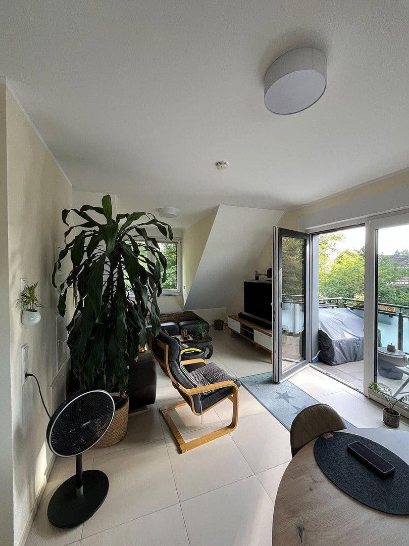 Prenájom bytu 3-izbový 62 m², Kenkhauser Straße 1, Wermelskirchen, Severné Porýnie - Westfálsko Prenájom bytu 3-izbový 62 m², Kenkhauser Straße 1, Wermelskirchen, Severné Porýnie - Westfálsko