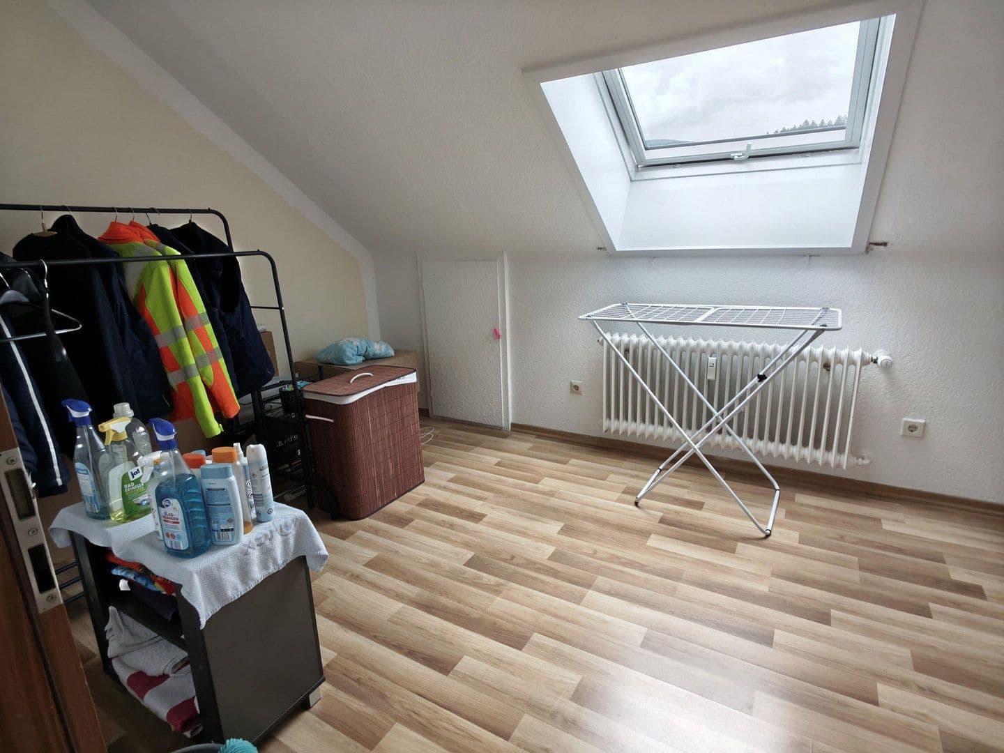Prenájom bytu 4-izbový 97 m², Gernsbach, Bádensko-Wurttembersko Prenájom bytu 4-izbový 97 m², Gernsbach, Bádensko-Wurttembersko