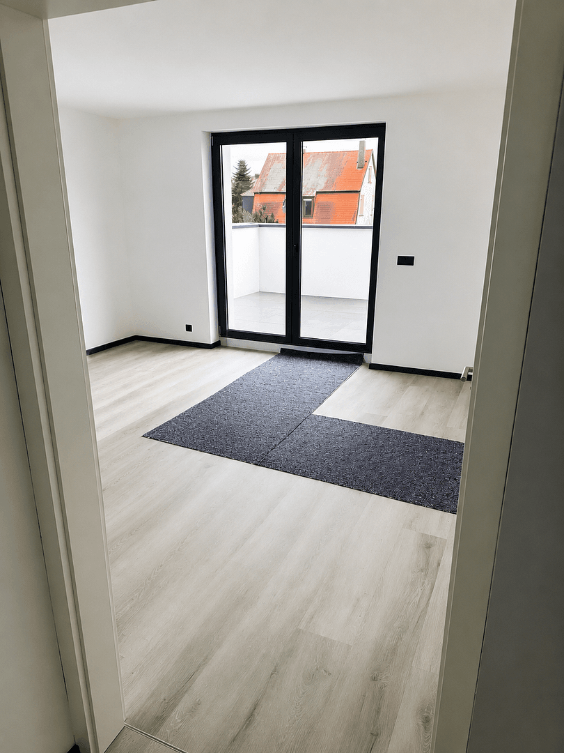 Prenájom bytu 3-izbový 114 m², Nürnberg, Bavorsko Prenájom bytu 3-izbový 114 m², Nürnberg, Bavorsko