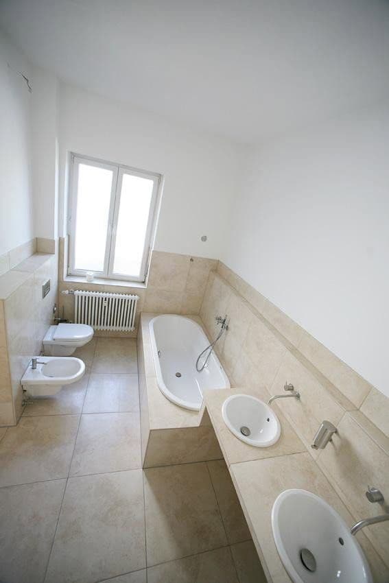 Predaj domu 261 m², pozemok 616 m², Kaiserslautern, Porýnie-Falcko Predaj domu 261 m², pozemok 616 m², Kaiserslautern, Porýnie-Falcko