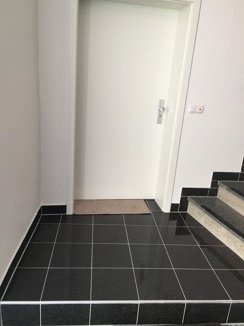 Prenájom bytu 1-izbový 46 m², Mainz, Porýnie-Falcko Prenájom bytu 1-izbový 46 m², Mainz, Porýnie-Falcko