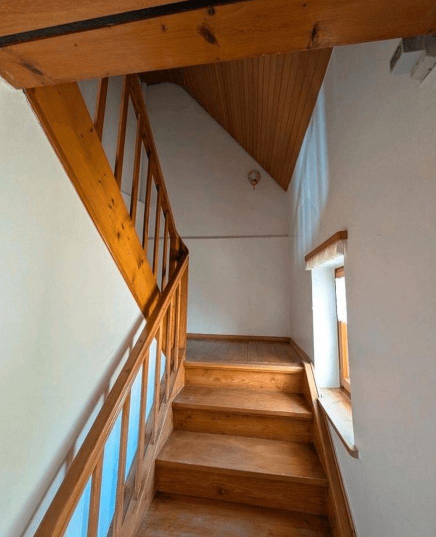 Prenájom domu 135 m², pozemok 1.000 m², Oberschweinbach, Bavorsko Prenájom domu 135 m², pozemok 1.000 m², Oberschweinbach, Bavorsko