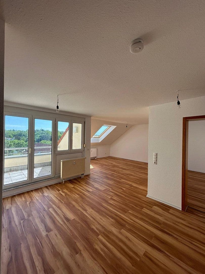 Prenájom bytu 3-izbový 85 m², Helga-Barth-Straße 7, Bretten, Bádensko-Wurttembersko Prenájom bytu 3-izbový 85 m², Helga-Barth-Straße 7, Bretten, Bádensko-Wurttembersko