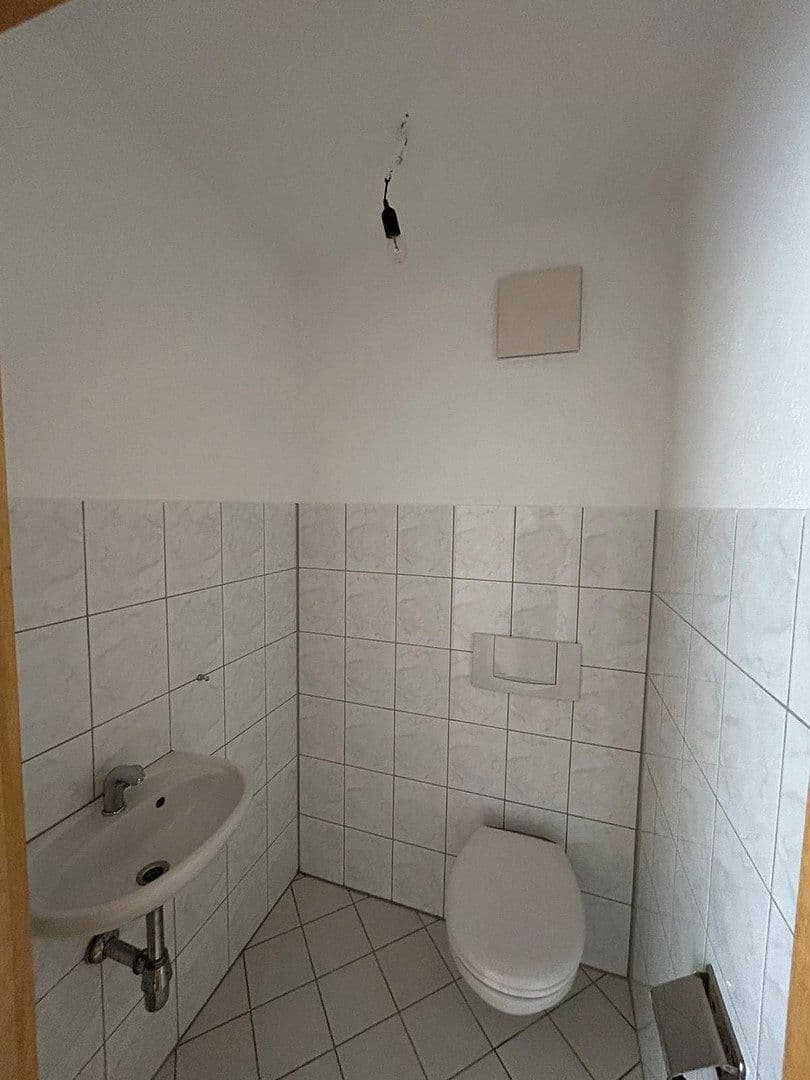 Prenájom bytu 3-izbový 85 m², Helga-Barth-Straße 7, Bretten, Bádensko-Wurttembersko Prenájom bytu 3-izbový 85 m², Helga-Barth-Straße 7, Bretten, Bádensko-Wurttembersko