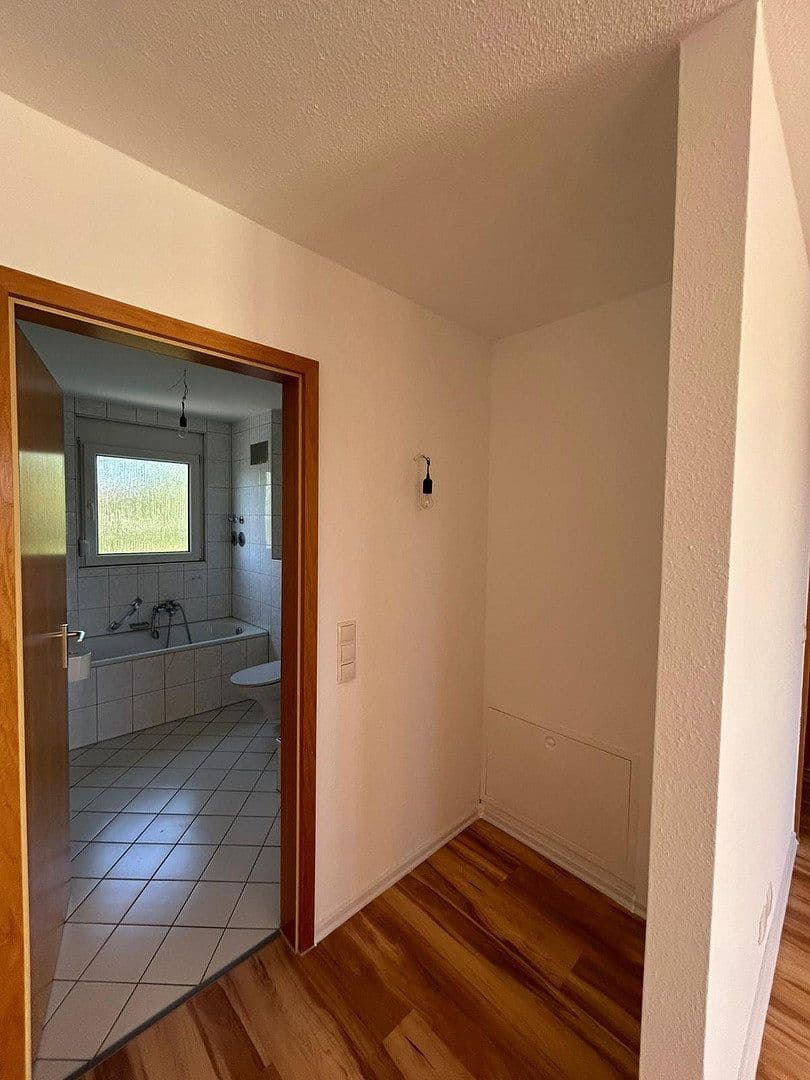 Prenájom bytu 3-izbový 85 m², Helga-Barth-Straße 7, Bretten, Bádensko-Wurttembersko Prenájom bytu 3-izbový 85 m², Helga-Barth-Straße 7, Bretten, Bádensko-Wurttembersko