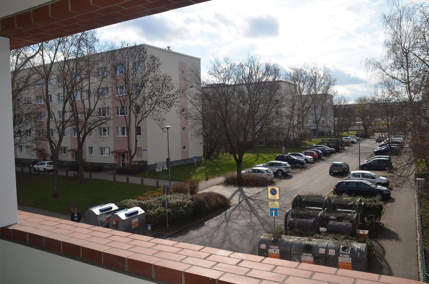 Prenájom bytu 2-izbový 63 m², Ammertalweg 3, Erfurt, Durínsko Prenájom bytu 2-izbový 63 m², Ammertalweg 3, Erfurt, Durínsko