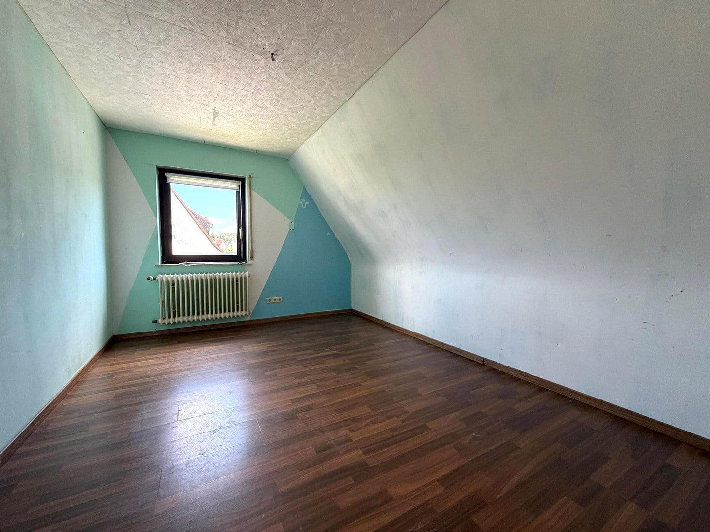 Predaj domu 205 m², pozemok 628 m², Erlenweg 1, Feucht, Bavorsko Predaj domu 205 m², pozemok 628 m², Erlenweg 1, Feucht, Bavorsko