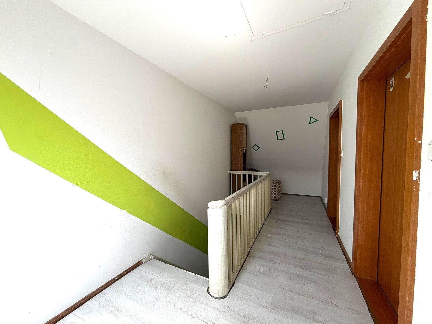 Predaj domu 205 m², pozemok 628 m², Erlenweg 1, Feucht, Bavorsko Predaj domu 205 m², pozemok 628 m², Erlenweg 1, Feucht, Bavorsko