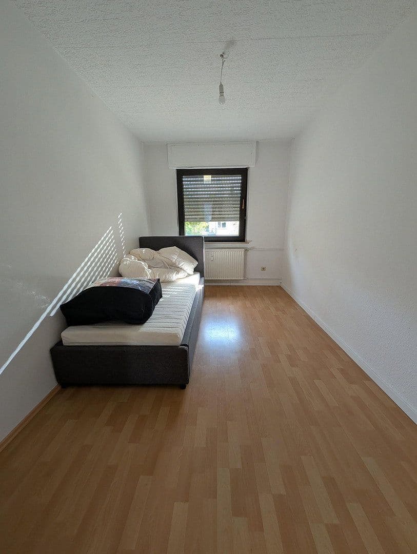 Prenájom bytu 3-izbový 78 m², Richard-Wagner-Str. 54, Saarbrücken, Sársko Prenájom bytu 3-izbový 78 m², Richard-Wagner-Str. 54, Saarbrücken, Sársko