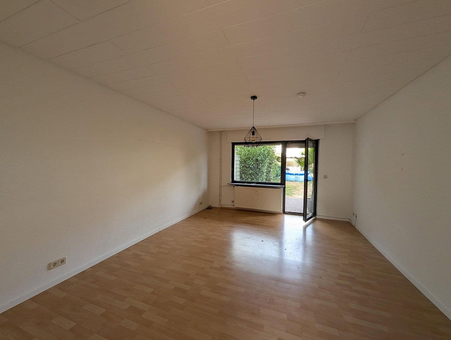 Prenájom bytu 3-izbový 78 m², Richard-Wagner-Str. 54, Saarbrücken, Sársko Prenájom bytu 3-izbový 78 m², Richard-Wagner-Str. 54, Saarbrücken, Sársko