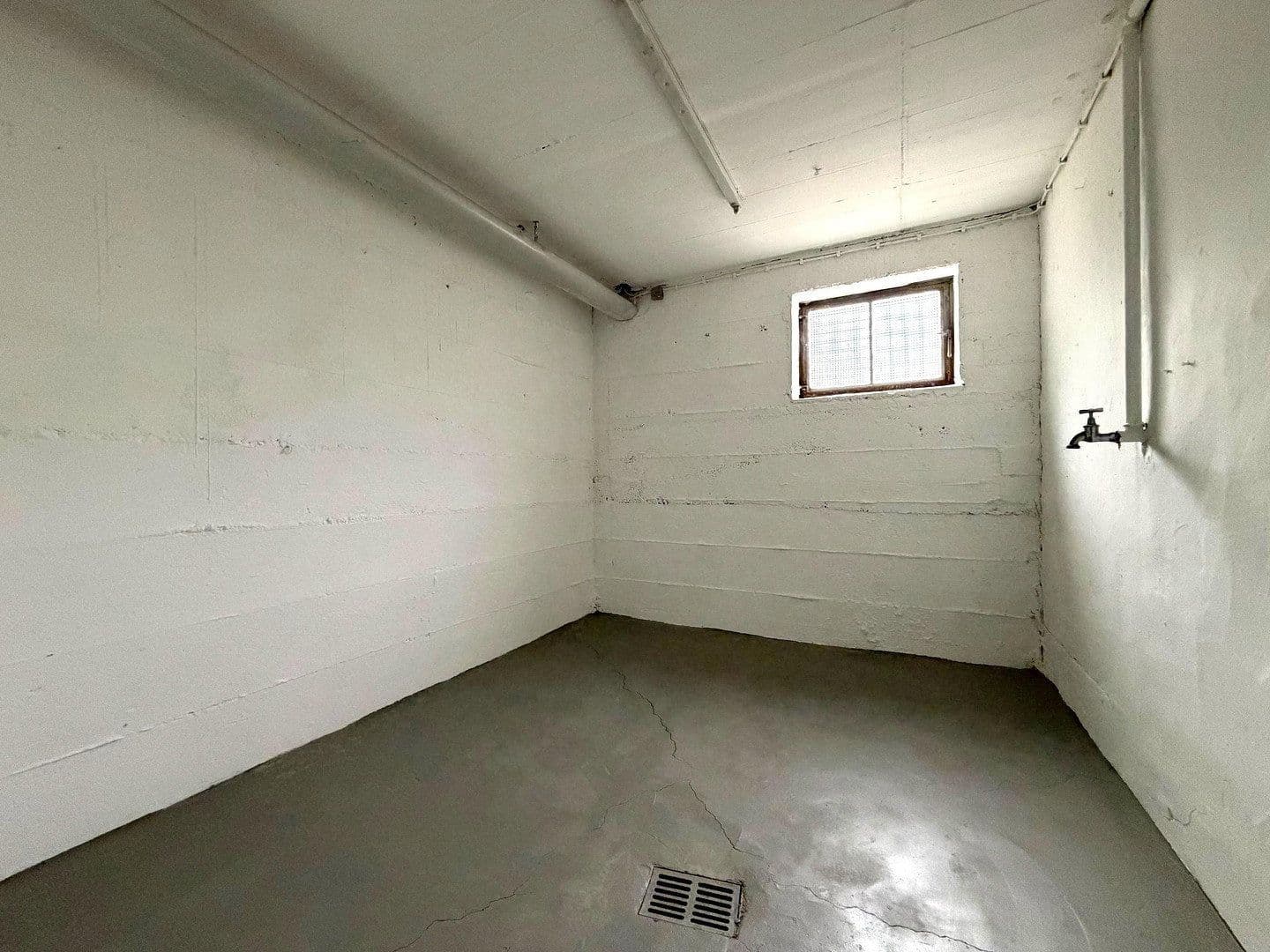 Predaj domu 205 m², pozemok 489 m², Untere Mühlstr. 57, Mühlhausen, Bádensko-Wurttembersko Predaj domu 205 m², pozemok 489 m², Untere Mühlstr. 57, Mühlhausen, Bádensko-Wurttembersko