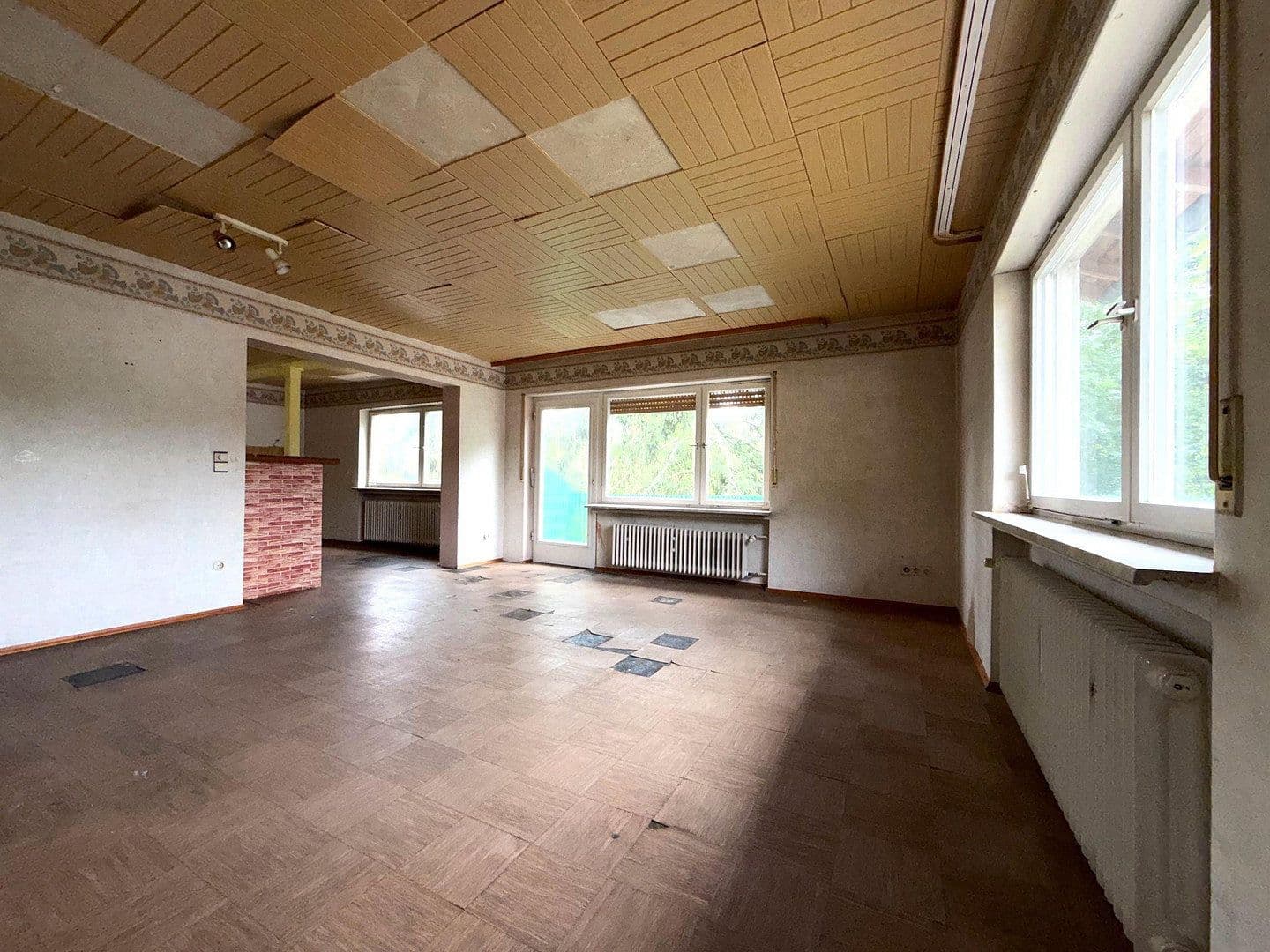 Predaj domu 205 m², pozemok 489 m², Untere Mühlstr. 57, Mühlhausen, Bádensko-Wurttembersko Predaj domu 205 m², pozemok 489 m², Untere Mühlstr. 57, Mühlhausen, Bádensko-Wurttembersko