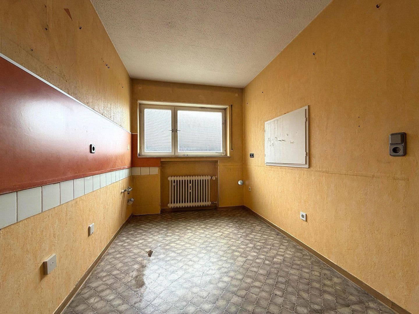 Predaj domu 205 m², pozemok 489 m², Untere Mühlstr. 57, Mühlhausen, Bádensko-Wurttembersko Predaj domu 205 m², pozemok 489 m², Untere Mühlstr. 57, Mühlhausen, Bádensko-Wurttembersko