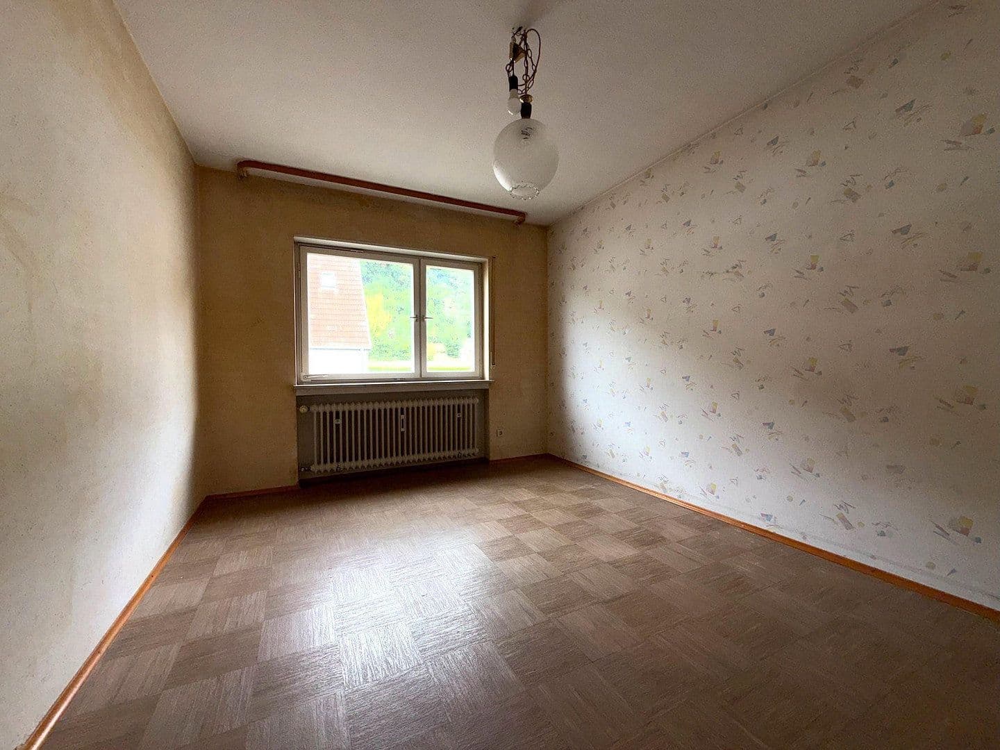 Predaj domu 205 m², pozemok 489 m², Untere Mühlstr. 57, Mühlhausen, Bádensko-Wurttembersko Predaj domu 205 m², pozemok 489 m², Untere Mühlstr. 57, Mühlhausen, Bádensko-Wurttembersko