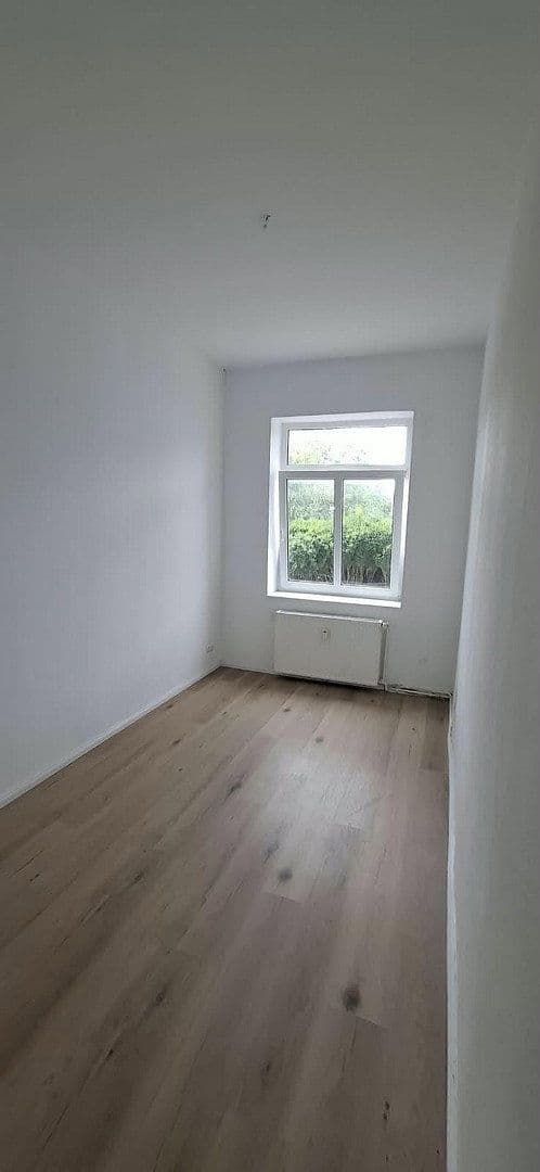 Prenájom bytu 3-izbový 115 m², Dorfstraße 12, Rieps, Meklenbursko-Predpomoransko Prenájom bytu 3-izbový 115 m², Dorfstraße 12, Rieps, Meklenbursko-Predpomoransko