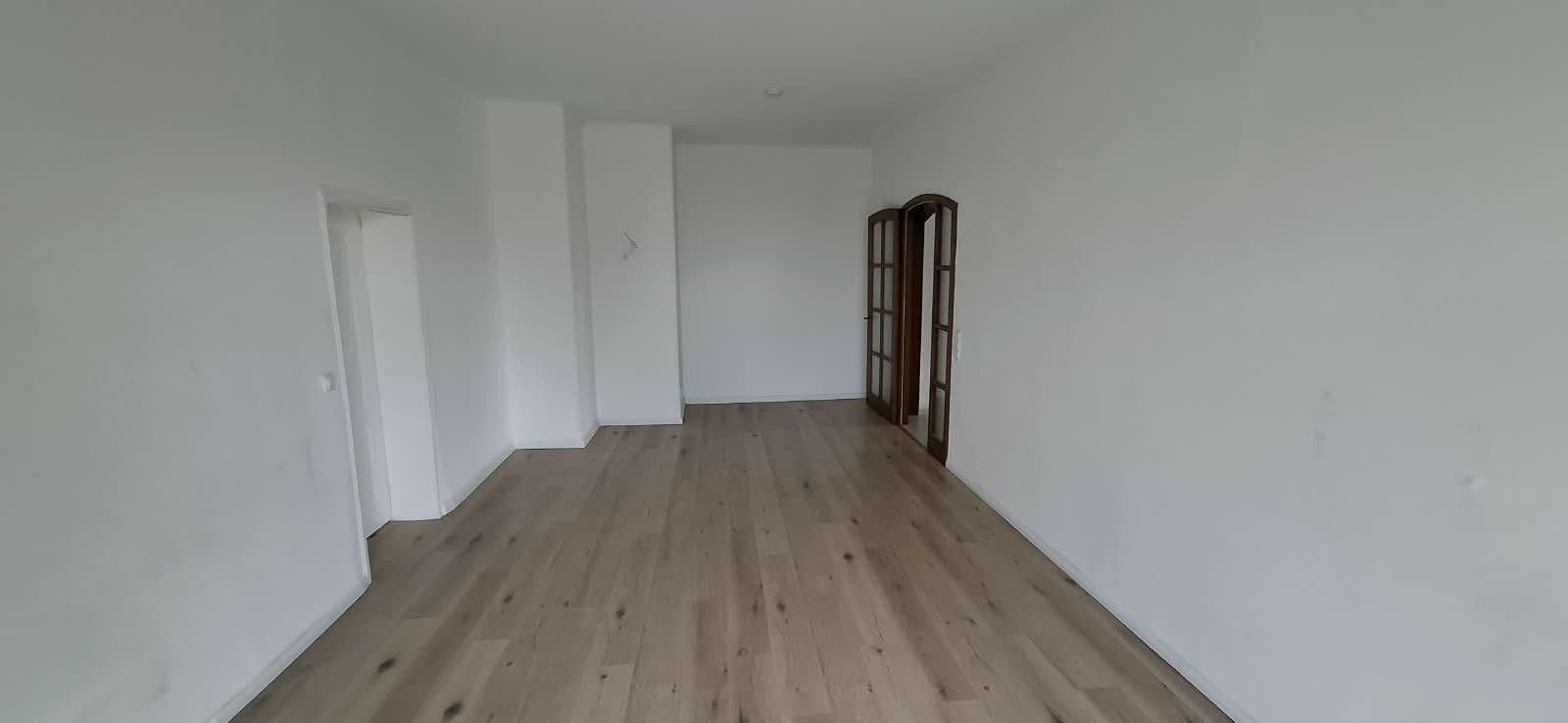 Prenájom bytu 3-izbový 115 m², Dorfstraße 12, Rieps, Meklenbursko-Predpomoransko Prenájom bytu 3-izbový 115 m², Dorfstraße 12, Rieps, Meklenbursko-Predpomoransko