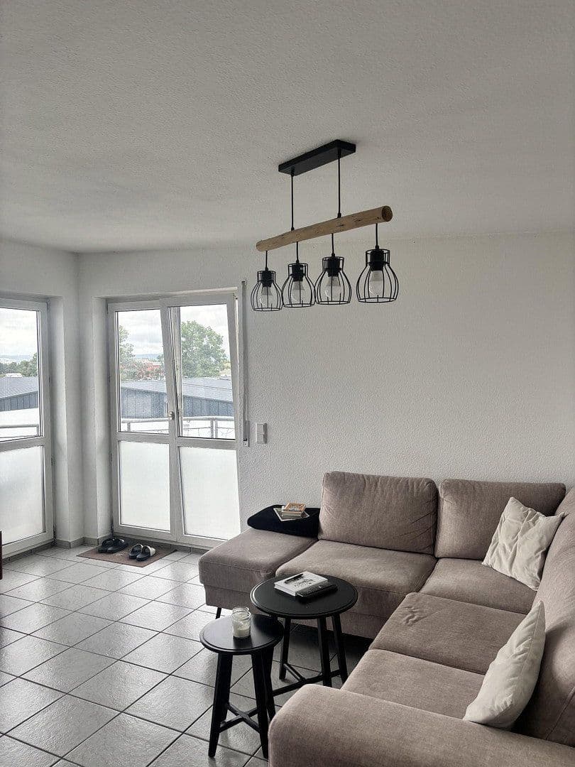 Prenájom bytu 2-izbový 56 m², Waldstr. 79c, Groß-Zimmern, Hesensko Prenájom bytu 2-izbový 56 m², Waldstr. 79c, Groß-Zimmern, Hesensko