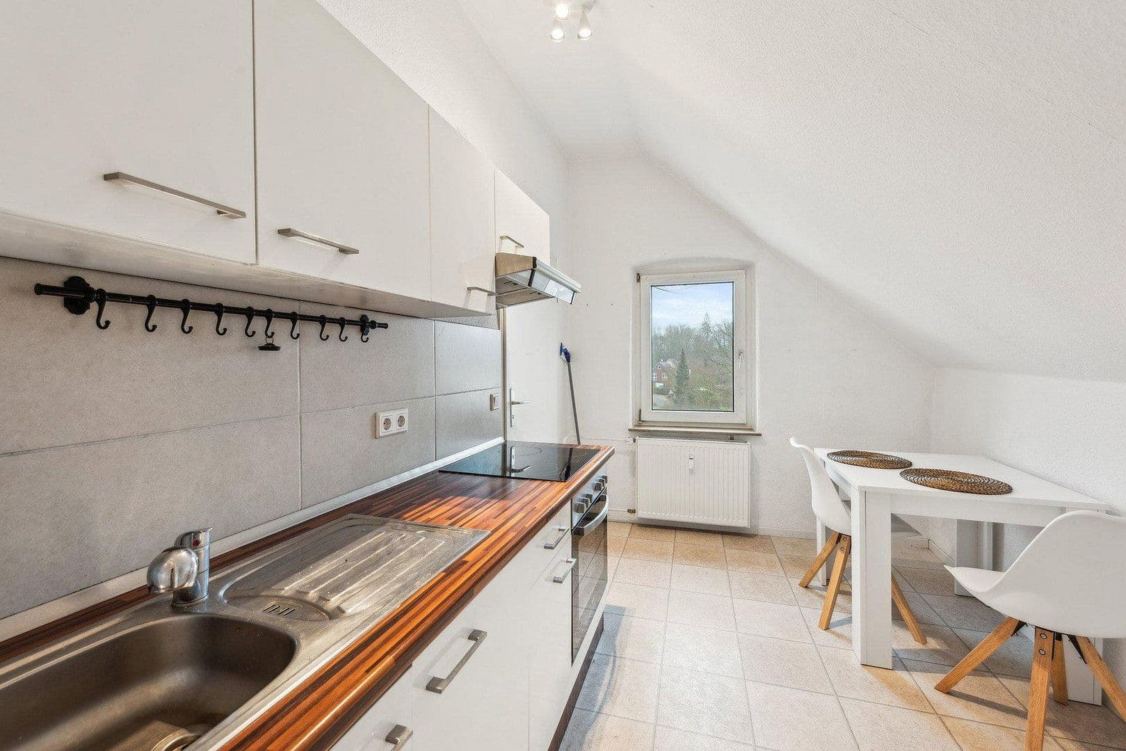 Prenájom bytu 2-izbový 40 m², Osnabrück, Dolné Sasko Prenájom bytu 2-izbový 40 m², Osnabrück, Dolné Sasko